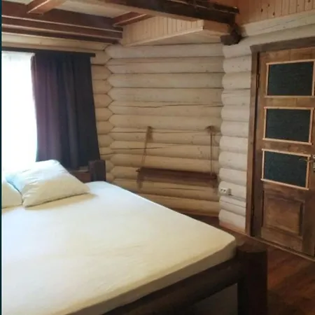 V Gostyah U Gotsula Mykulyčyn